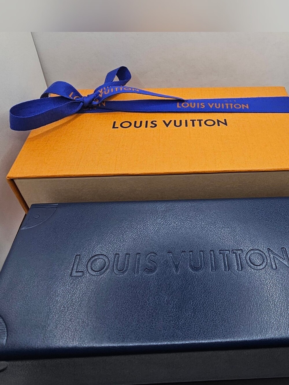🔥 1 Btl✅️ LOUIS VUITTON IMAGINATION FRAGRANCE💯100ML BOTTLE ➕️ 💥5pc=10ML✅️ - Picture 10 of 16